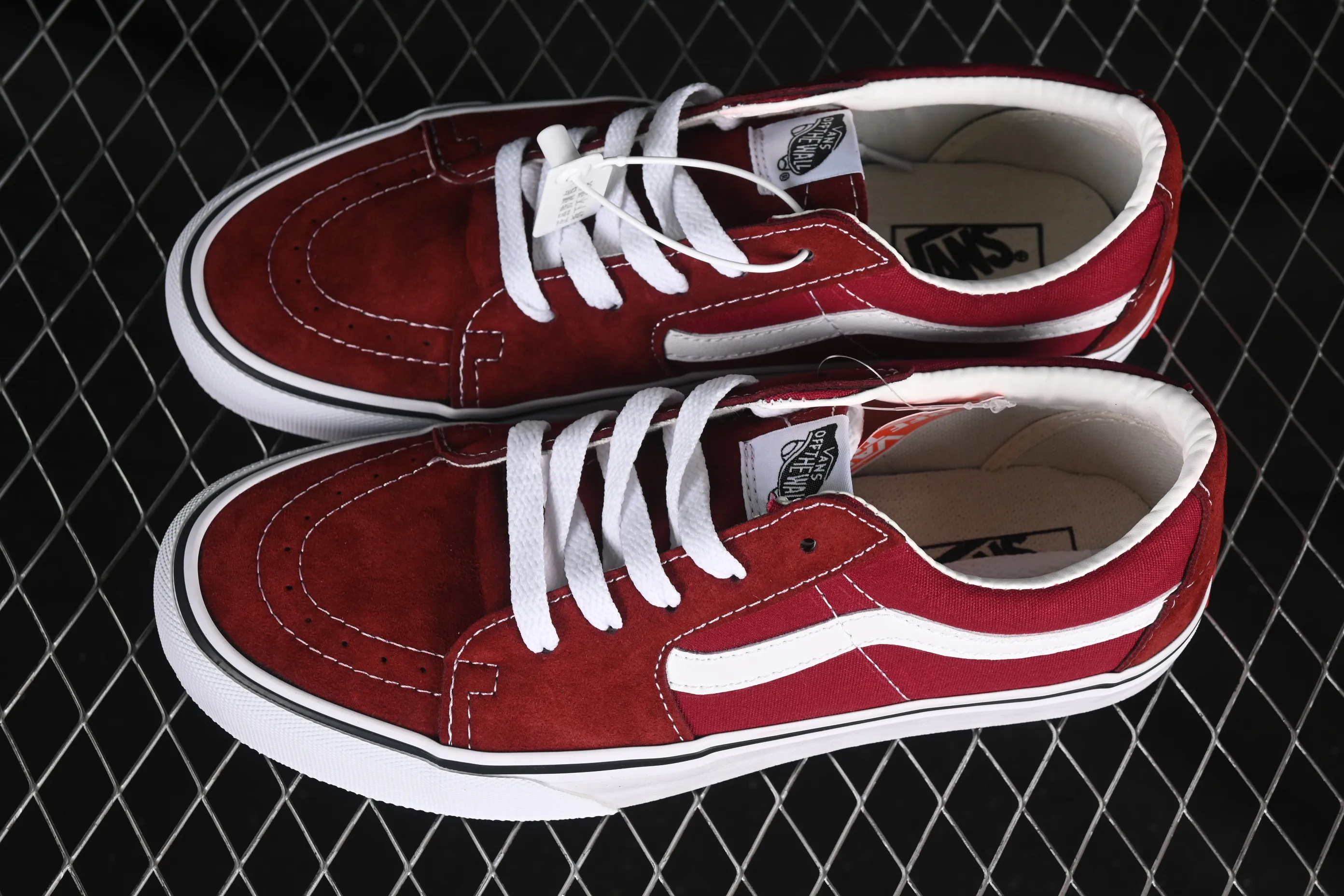 All categories Vans Vans series Vans Low Vans low-top Vans Sk8-Low burgundy non-slip casual skate shoes VN0A4UUK5U7